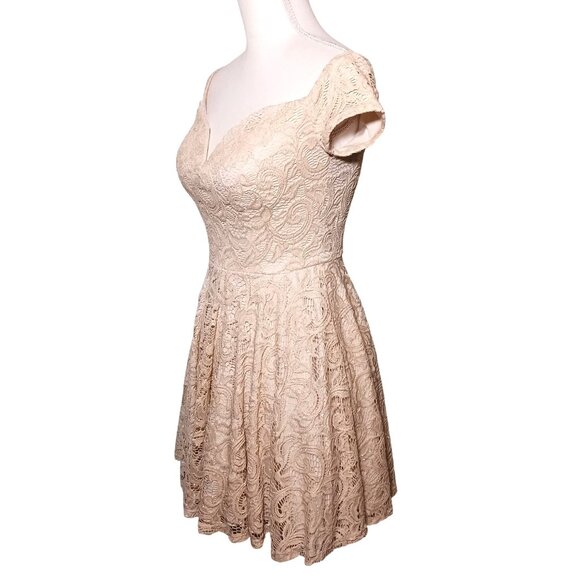 B. Smart Lace‎ Fit & Flare Mini Dress w/ Sweetheart Neckline Molded Cups Size 7 - Picture 4 of 12